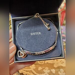 Brilliance Swarovski Silvertone Crystal Sister Heart Valentines  Bracelet